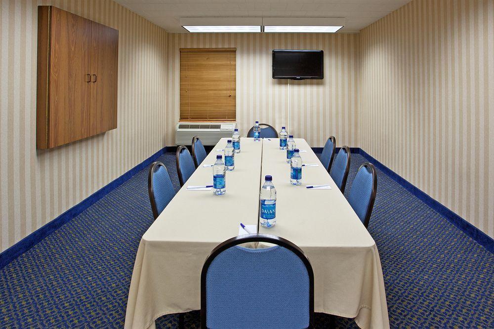 Candlewood Suites Pittsburgh-Cranberry By Ihg Cranberry Township Exteriér fotografie